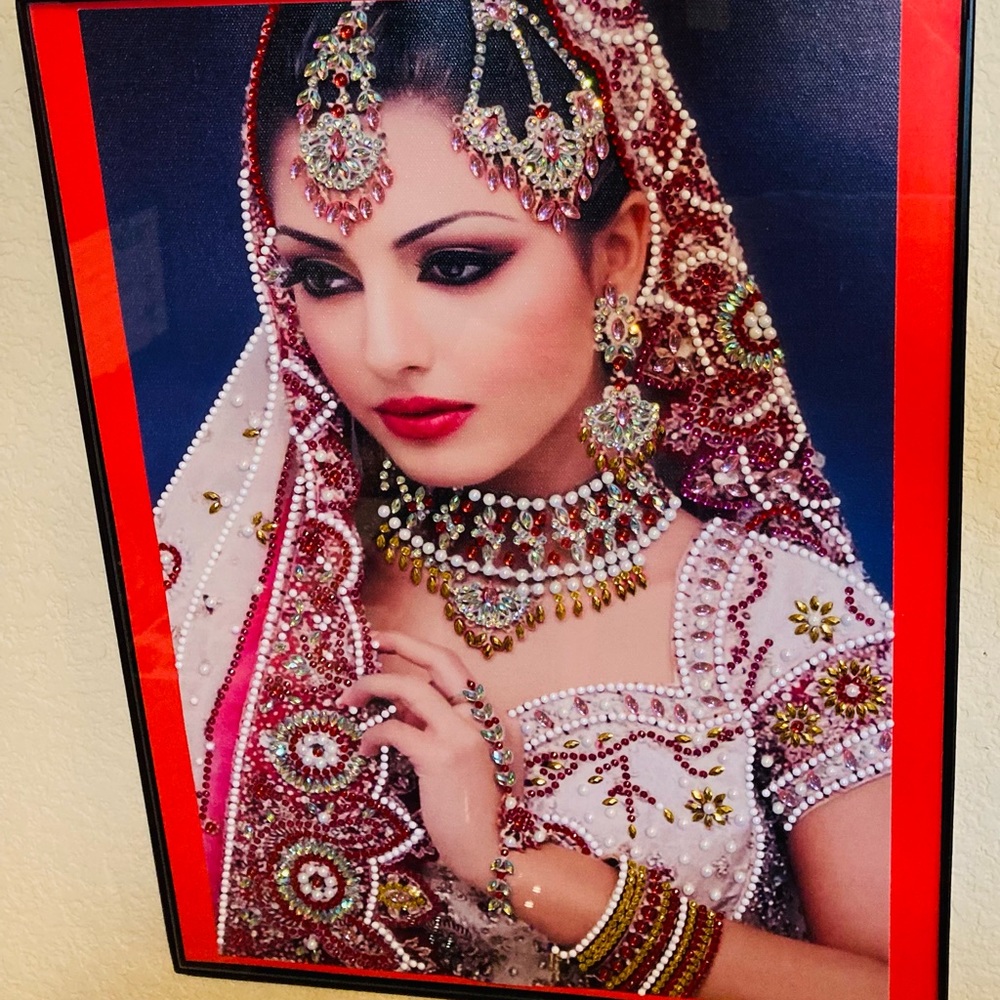 Finished Crystal Rhinestone Beauty Diamond Painting